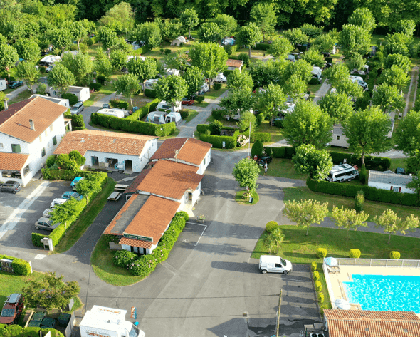 vue aérienne du camping ibarron pays basque