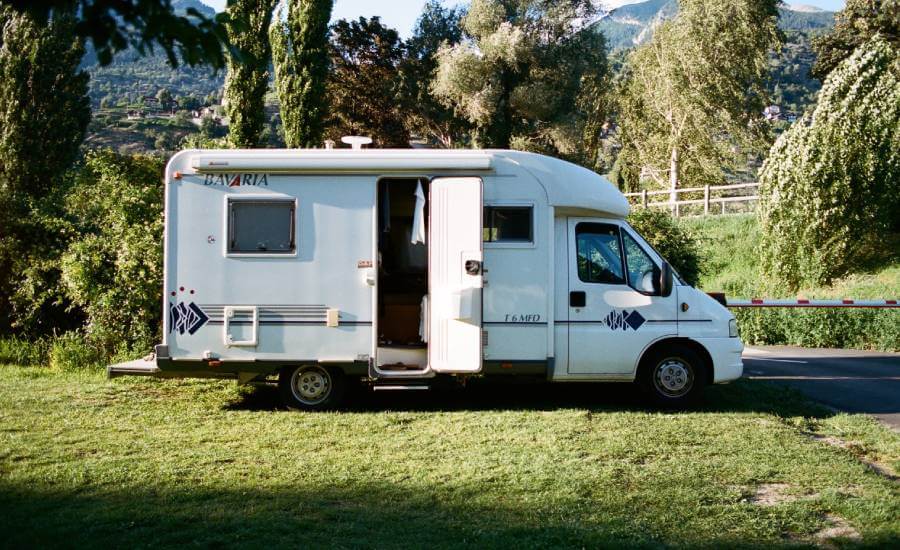 caravan pitch camping basque country