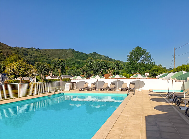 Piscine et pataugeoire